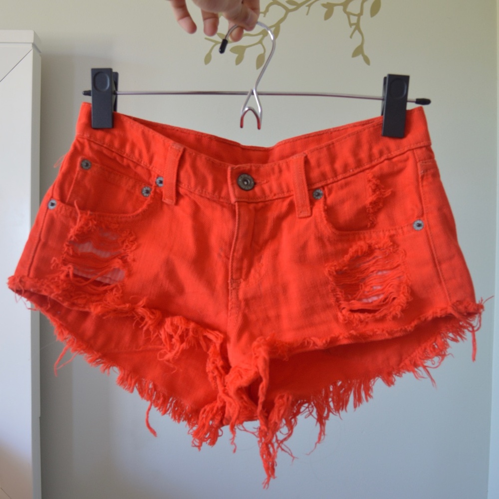 CARMAR Red Mogan Shorts